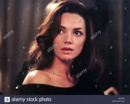 scandal-joanne-whalley-kilmer-date-1986-K377R9.jpg